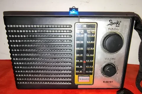 Radio Beck Play 007 Panel Solar